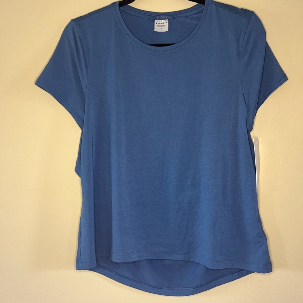 NWT Athleta Air Out Cinch Tee Blue Size Medium - Picture 2 of 5